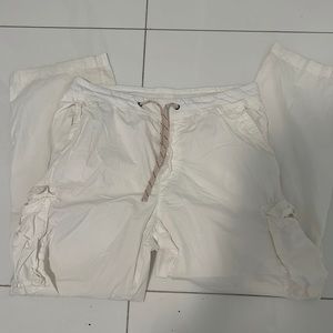 GUC James Perse Sz 3 (large) lightweight white cargo pants